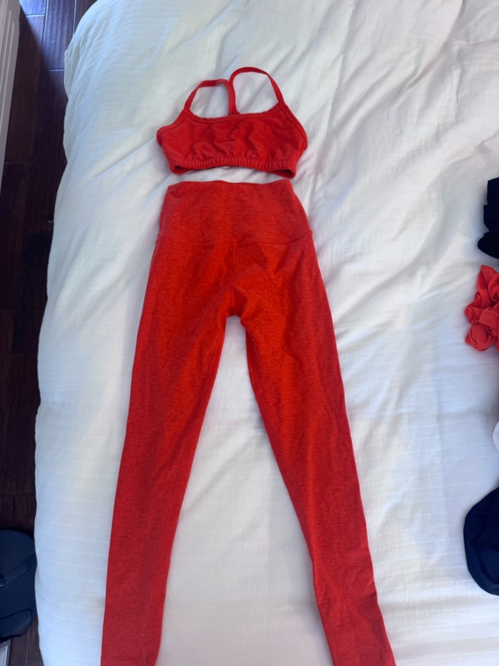 Red Beyond Yoga  size xs Set - Sports Bra + High-Waist Leggings - Picture 3 of 7